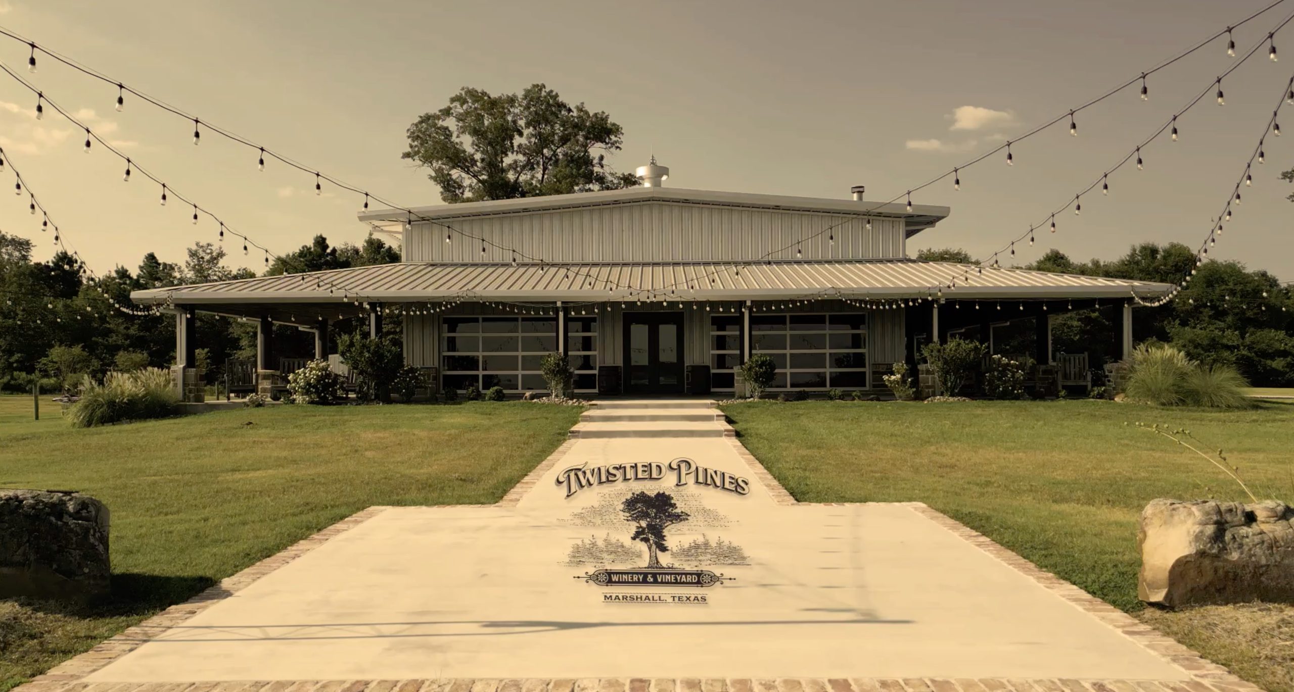 Twisted Pines Winery - Marshall Texas
